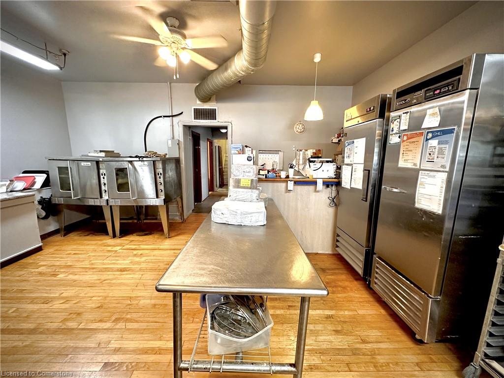 229 Main Street Property Photo 6