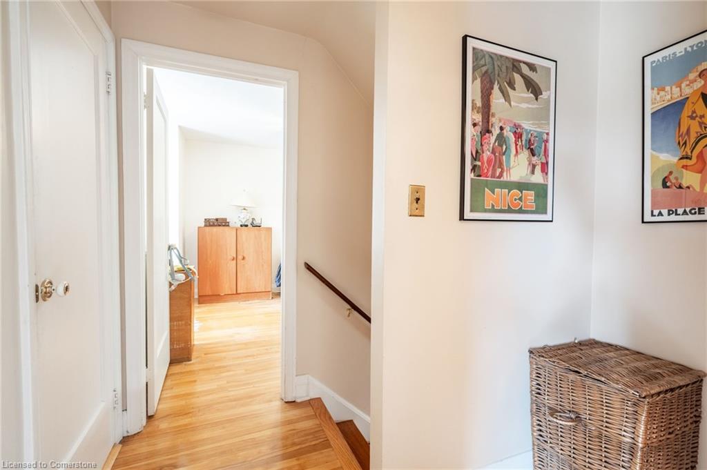 580 Emerald Street Property Photo 19