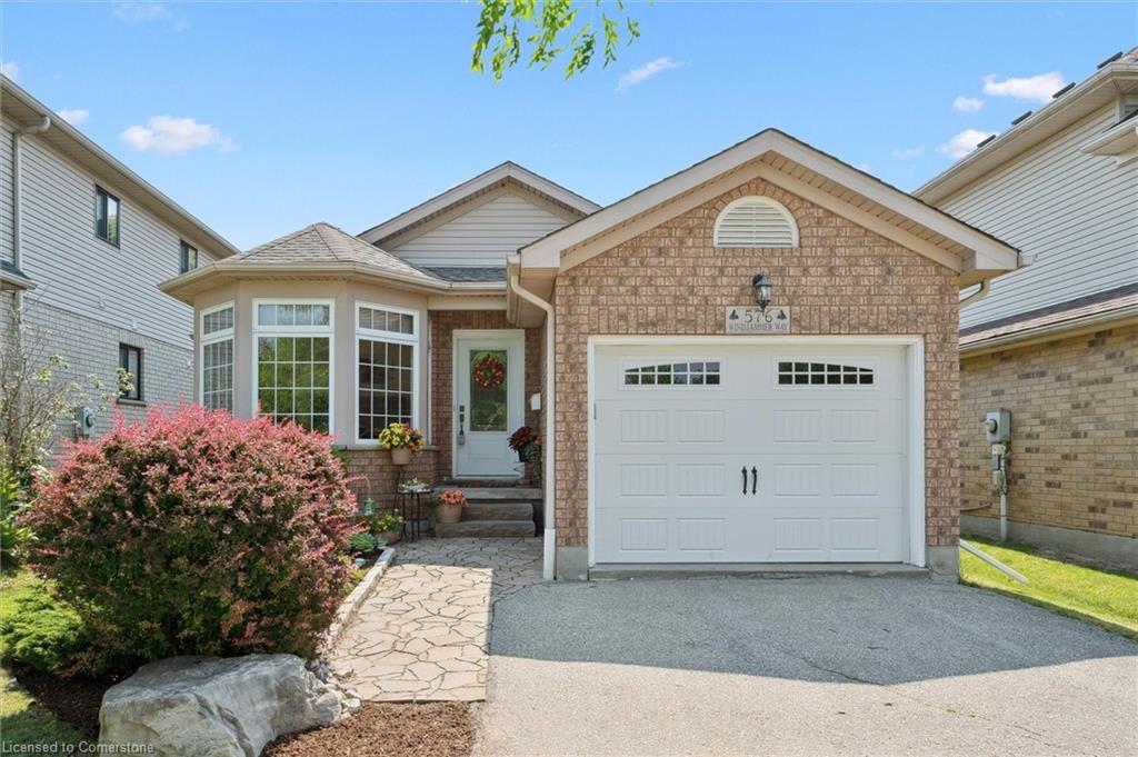 576 Windjammer Way Property Photo 1