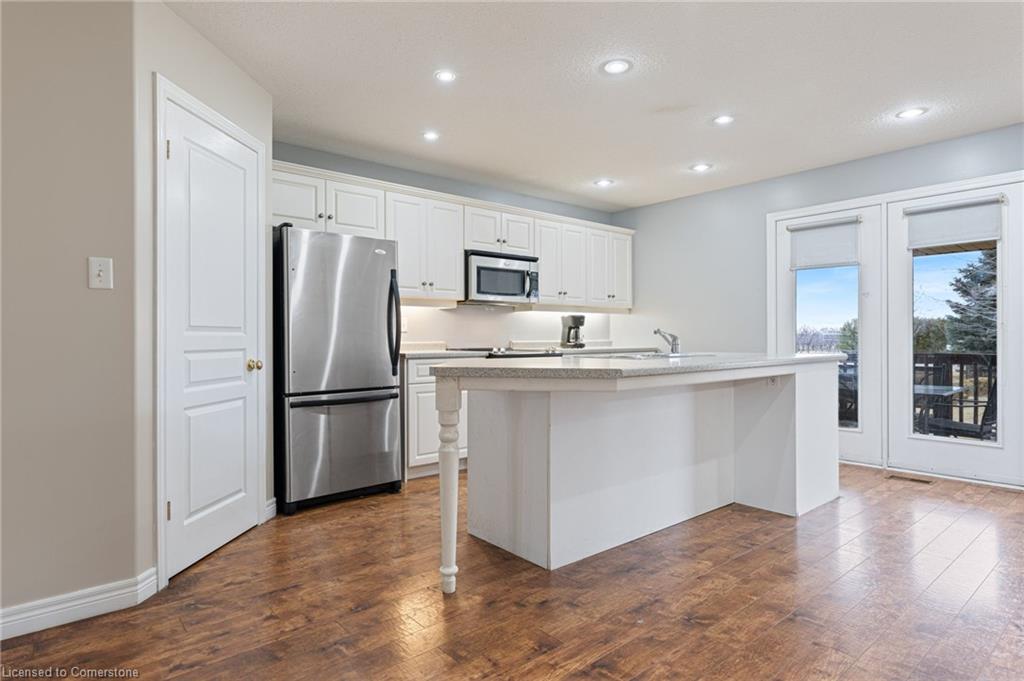 332 Duncombe Road Property Photo 10