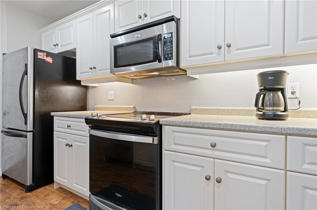 332 Duncombe Road Property Photo 12