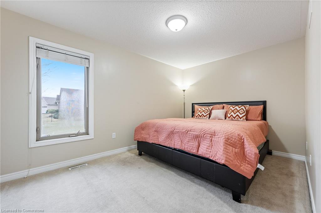332 Duncombe Road Property Photo 15