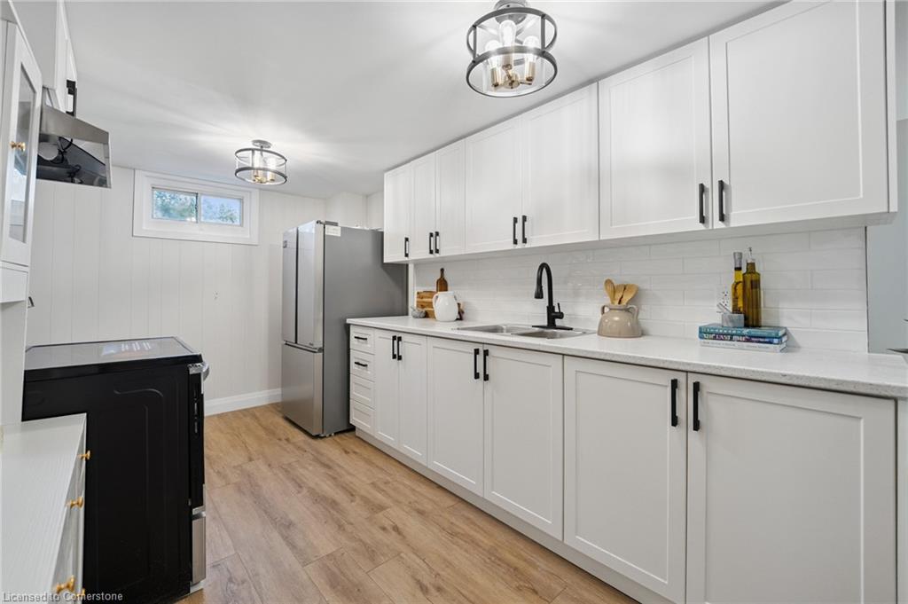 21 Brookdale Avenue Property Photo 19