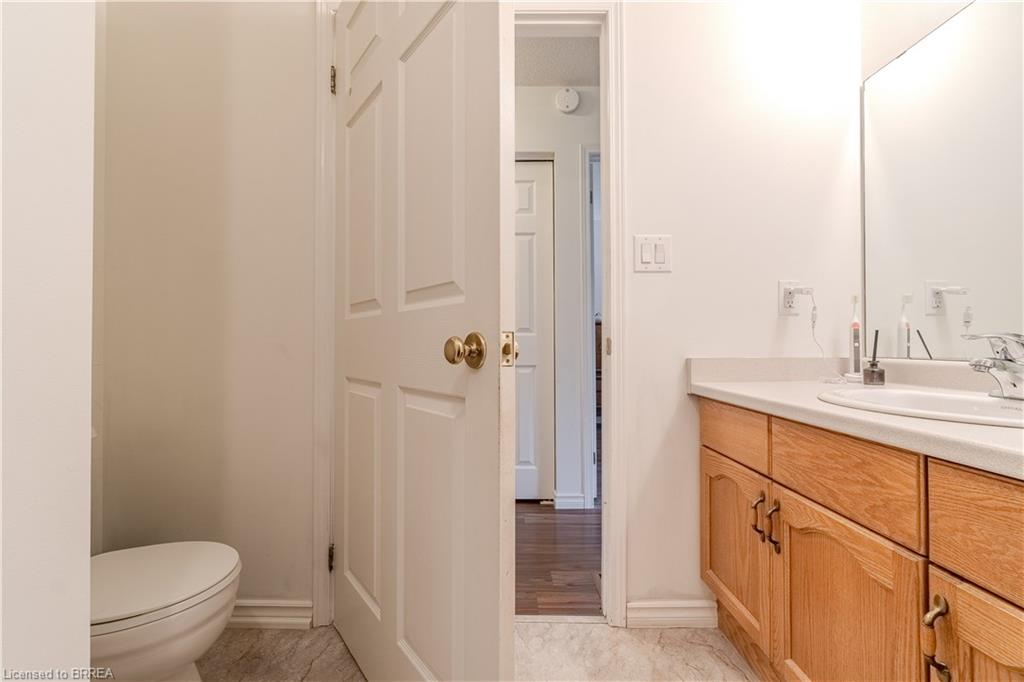 47-1030 Colborne Street Property Photo 10