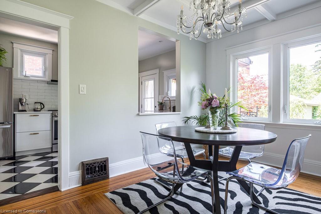 39 Maplewood Avenue Property Photo 11