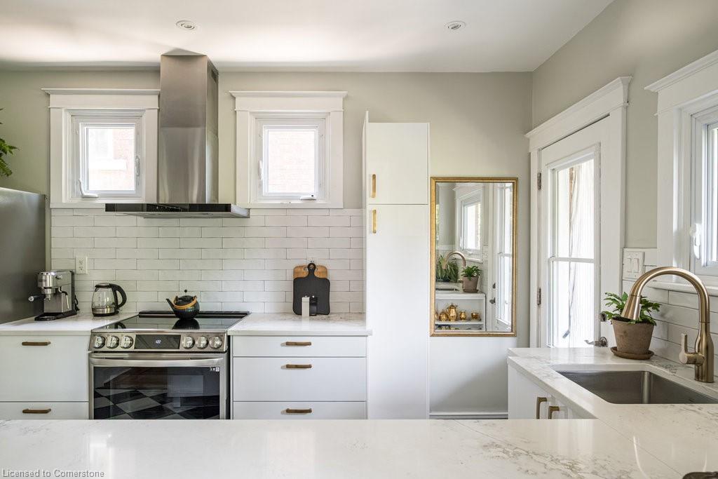 39 Maplewood Avenue Property Photo 15