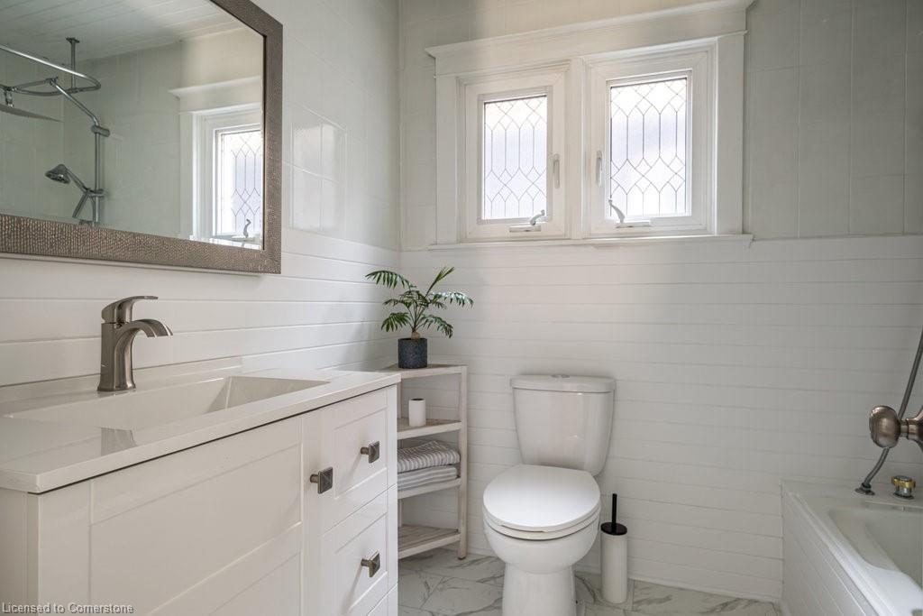 39 Maplewood Avenue Property Photo 29