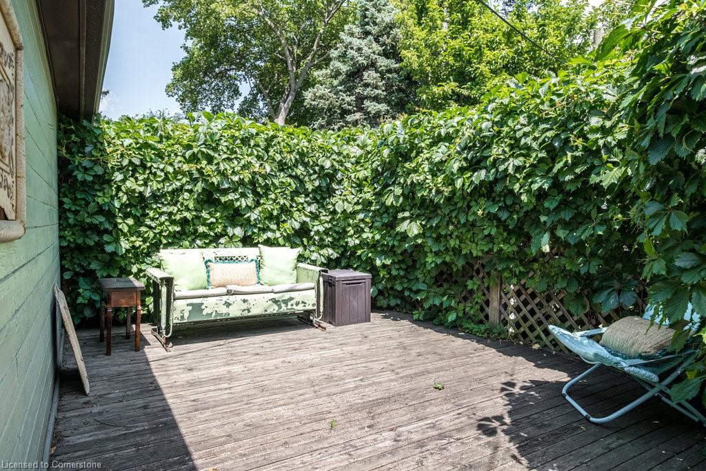 39 Maplewood Avenue Property Photo 37