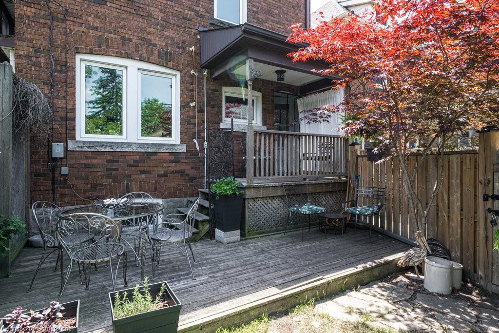 39 Maplewood Avenue Property Photo 39