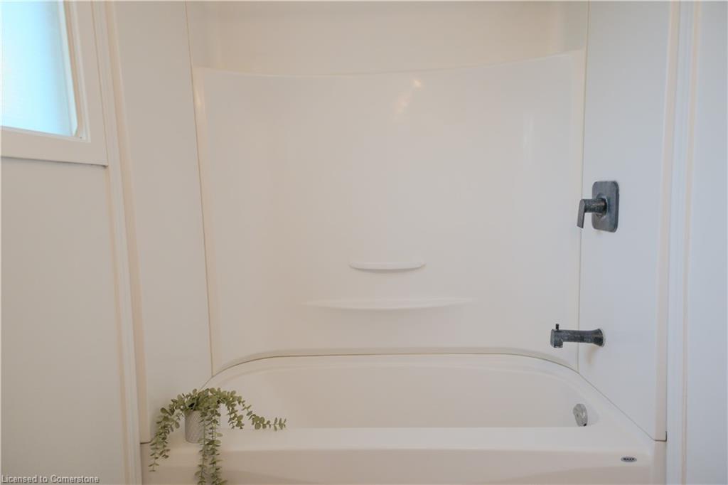 3-249 Camelot Court Property Photo 35