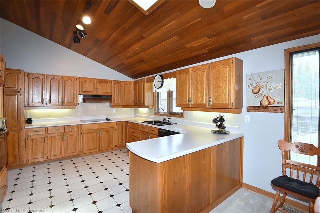 18 Clara Crescent Property Photo 14
