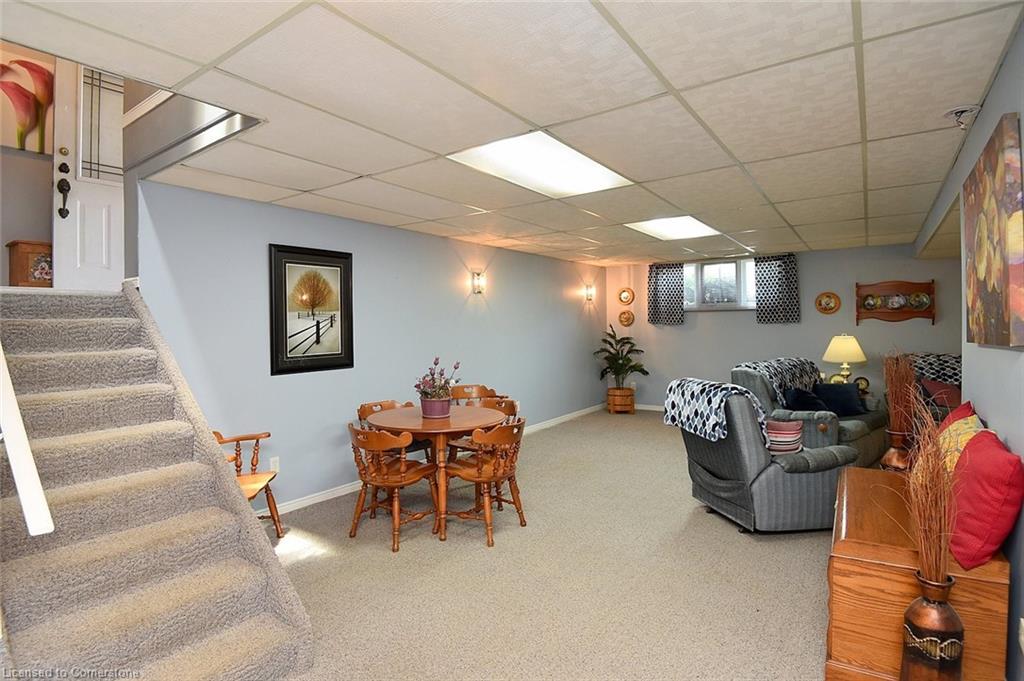18 Clara Crescent Property Photo 26