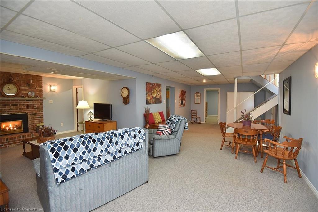 18 Clara Crescent Property Photo 30