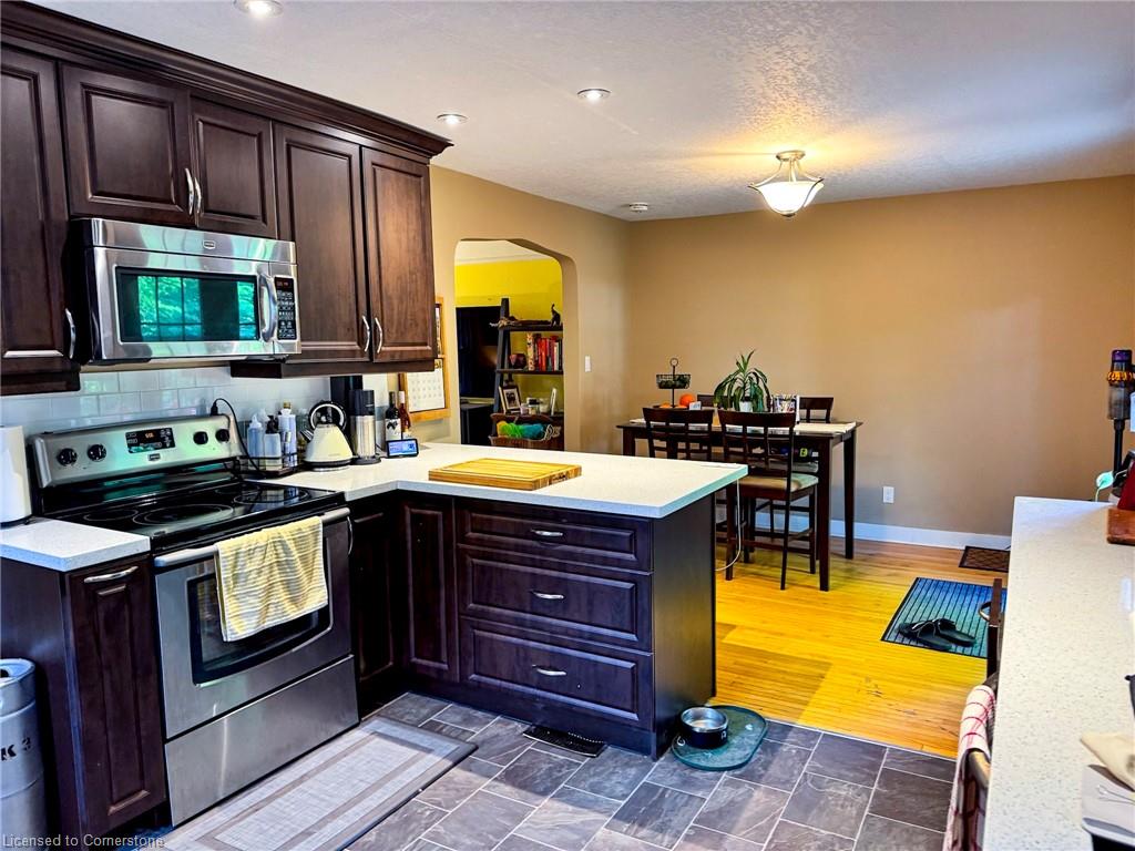 125 Brock Street Property Photo 2