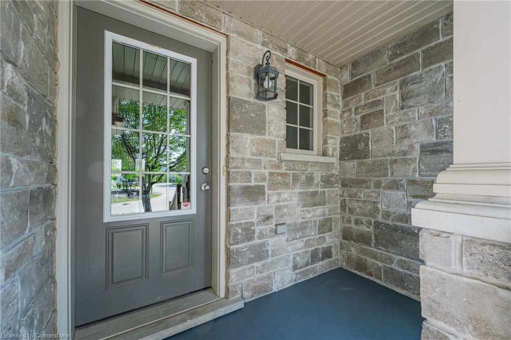 D16-6 Upper Mercer Street Property Photo 5