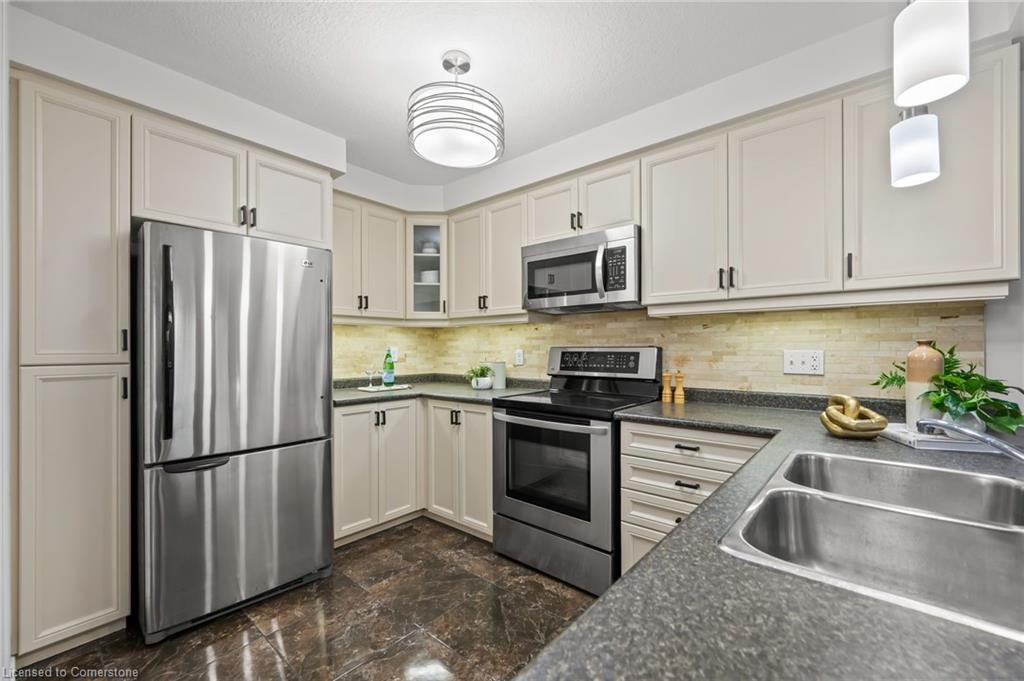 D16-6 Upper Mercer Street Property Photo 13