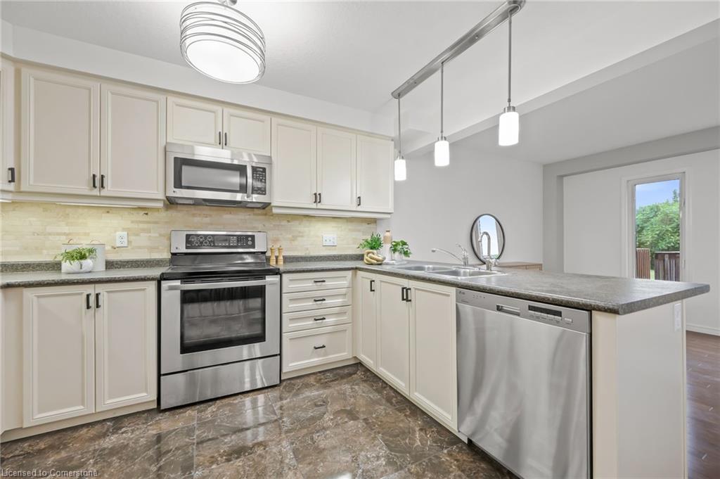 D16-6 Upper Mercer Street Property Photo 15