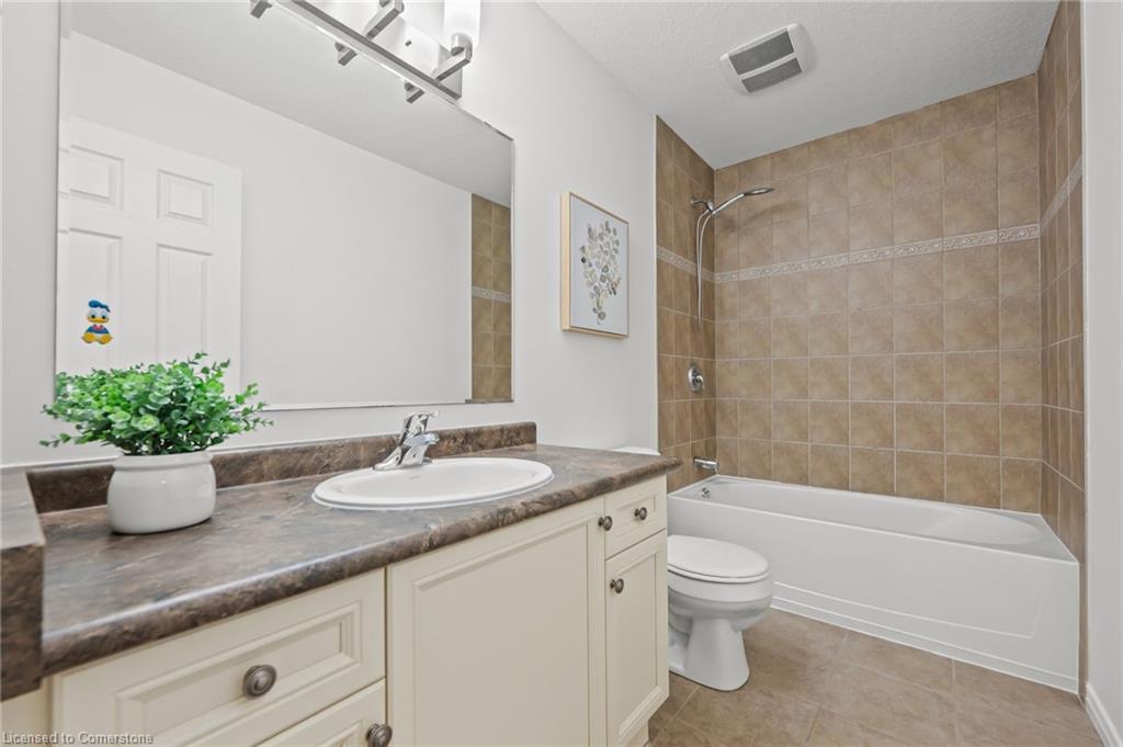 D16-6 Upper Mercer Street Property Photo 33