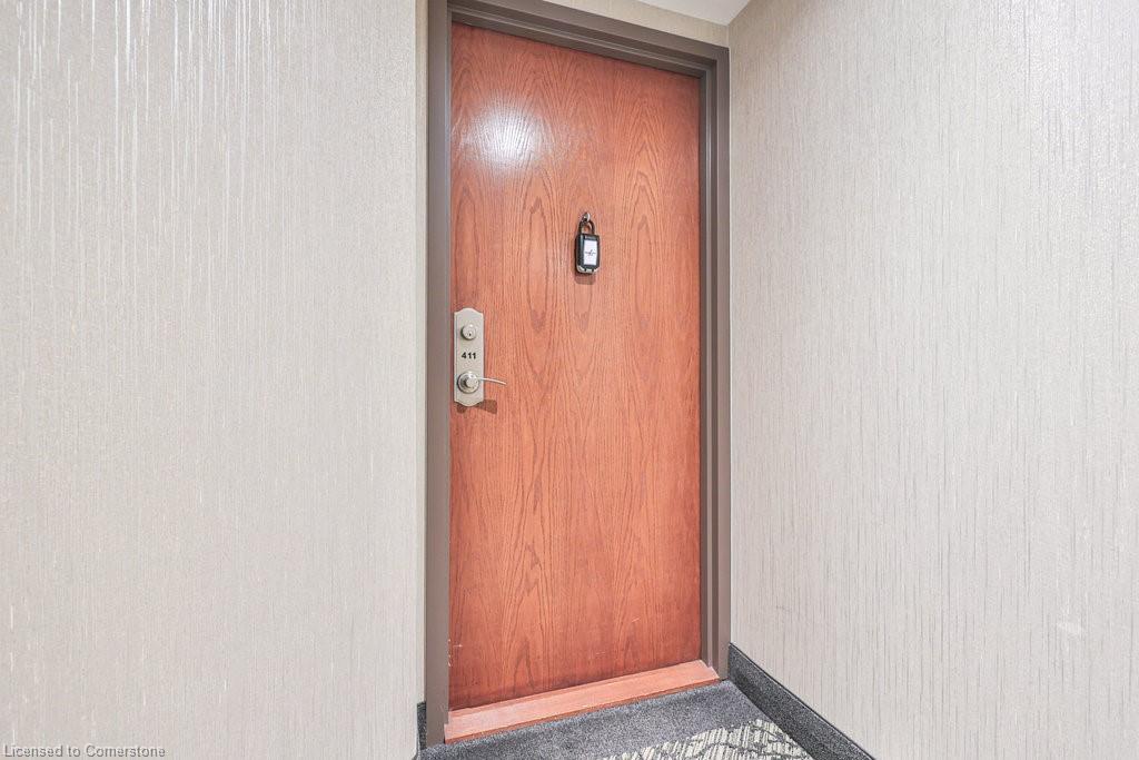 411-2511 Lakeshore Road W Property Photo 5