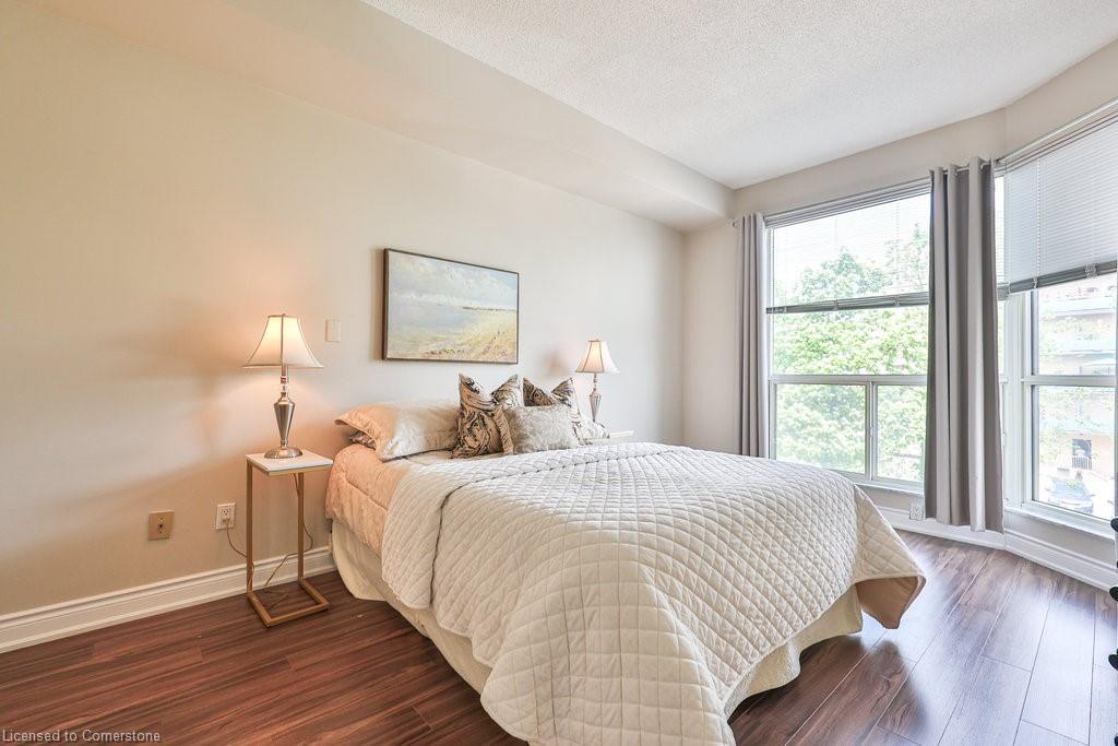 411-2511 Lakeshore Road W Property Photo 18