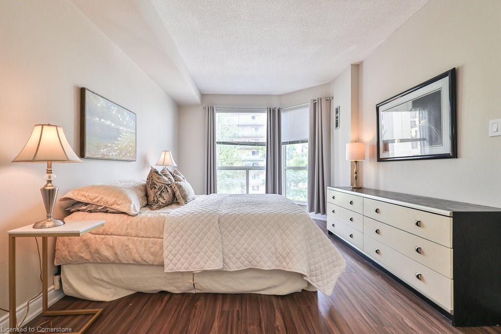 411-2511 Lakeshore Road W Property Photo 19