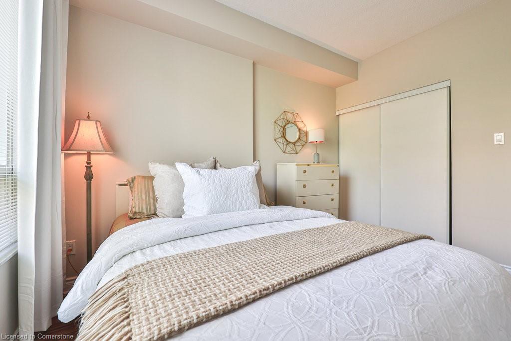 411-2511 Lakeshore Road W Property Photo 25
