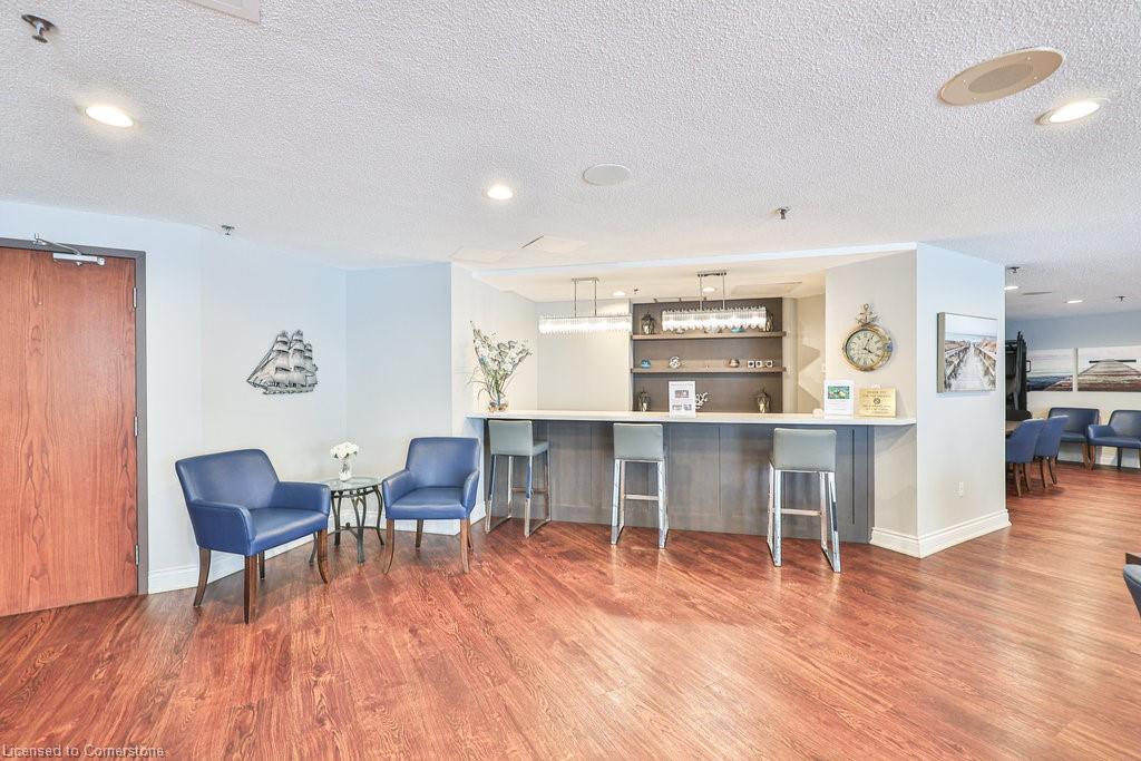 411-2511 Lakeshore Road W Property Photo 34