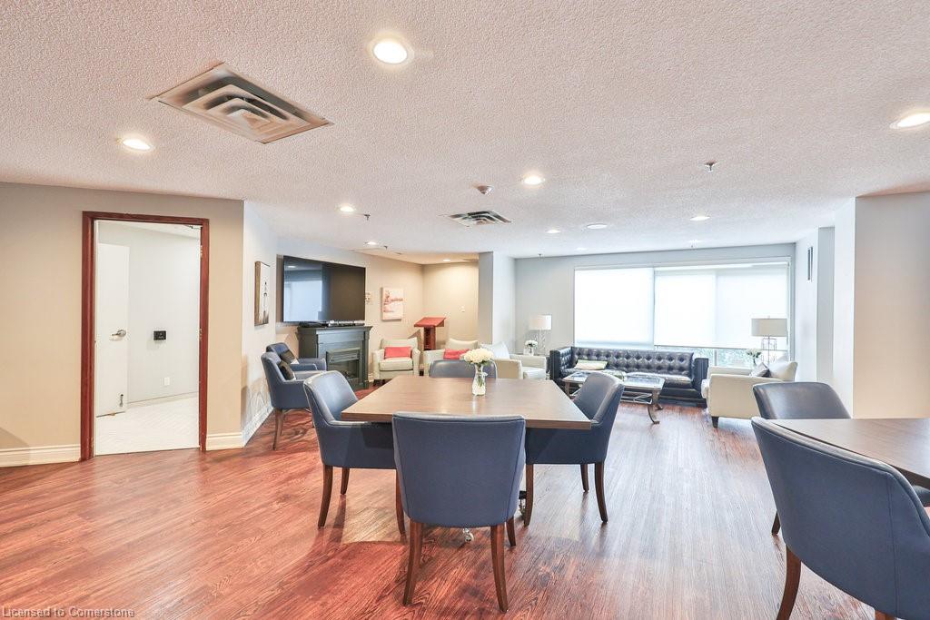 411-2511 Lakeshore Road W Property Photo 36