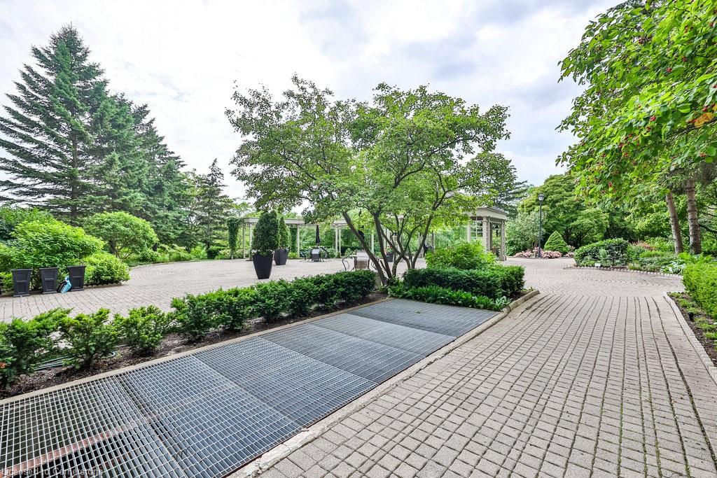 411-2511 Lakeshore Road W Property Photo 38