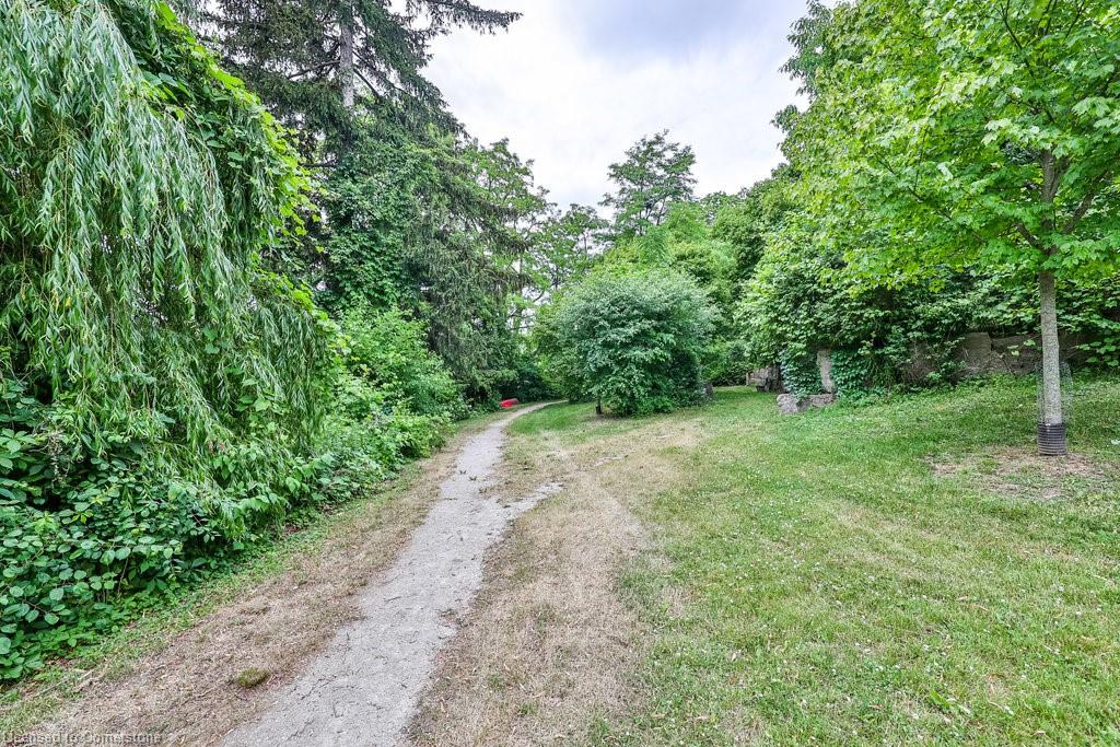 411-2511 Lakeshore Road W Property Photo 43