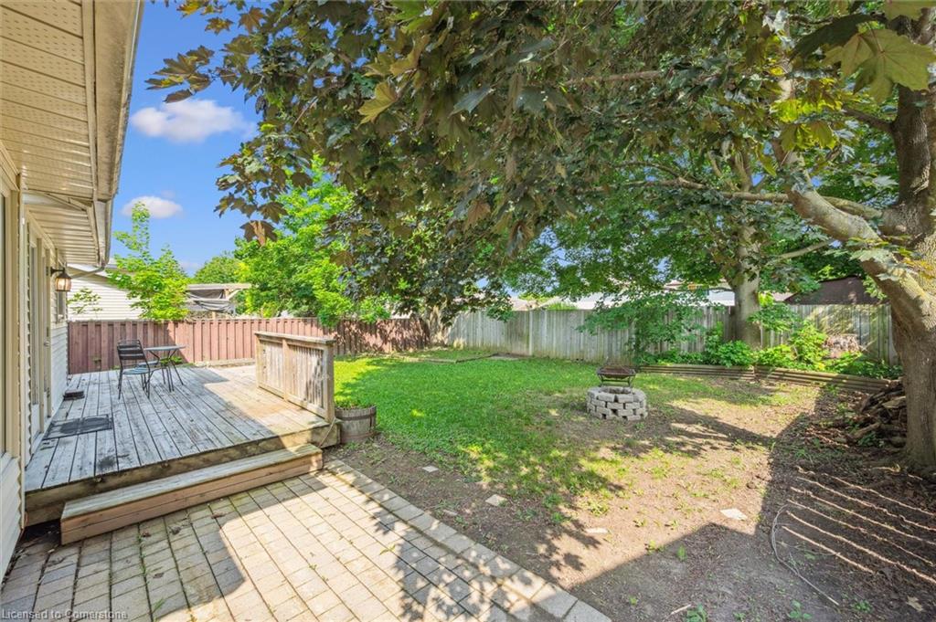 17 Springdale Boulevard Property Photo 37