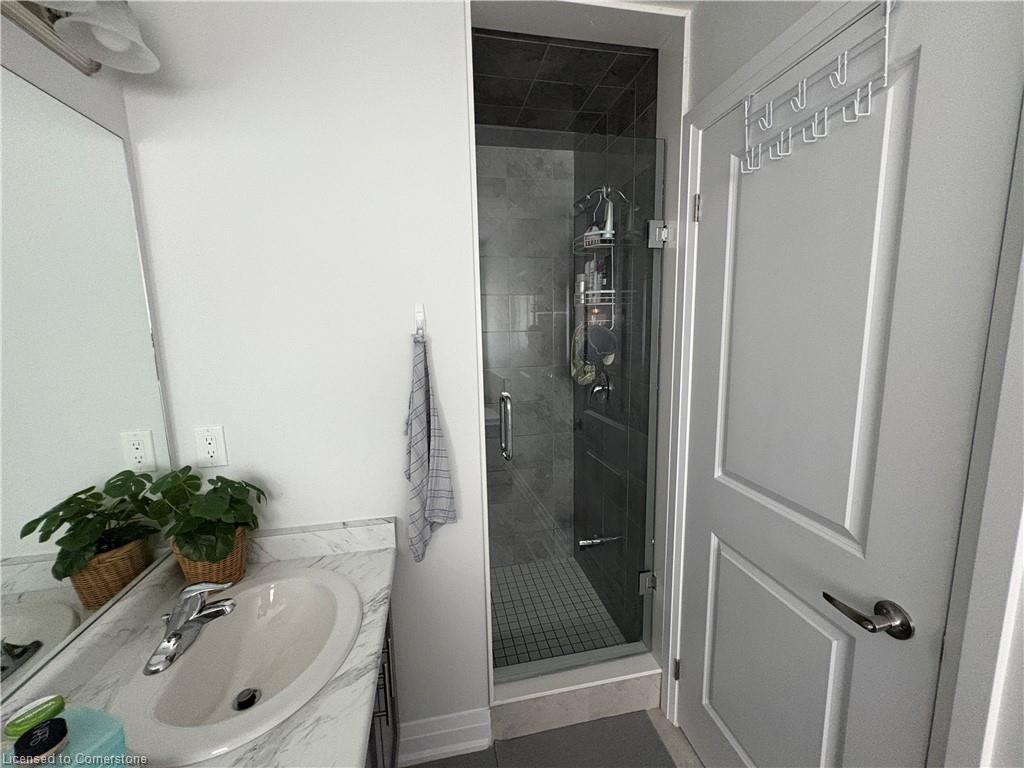125 Cole Terrace Terrace Property Photo 8