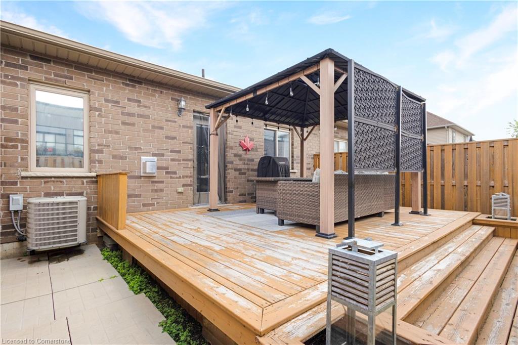 40 Banks Street Property Photo 38