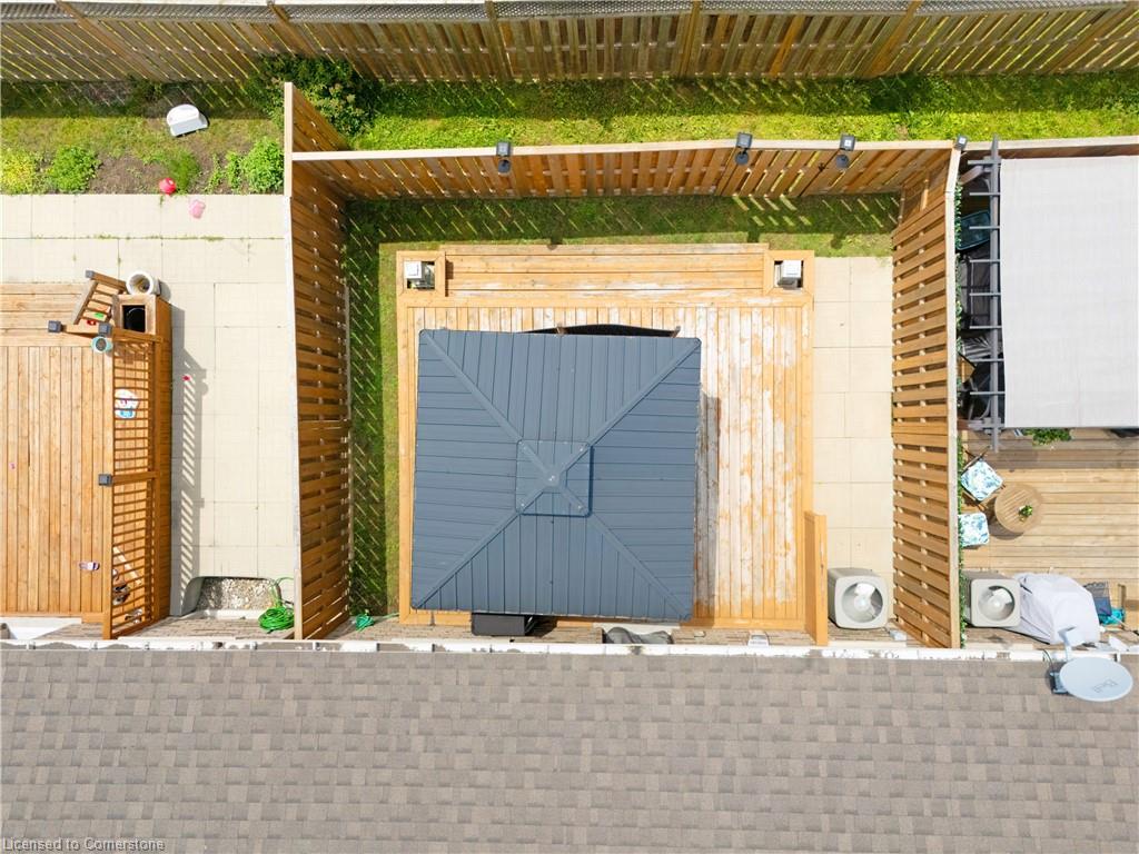 40 Banks Street Property Photo 41