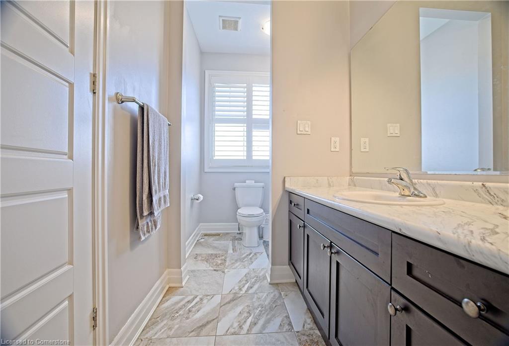 24 Pickett Place Property Photo 30