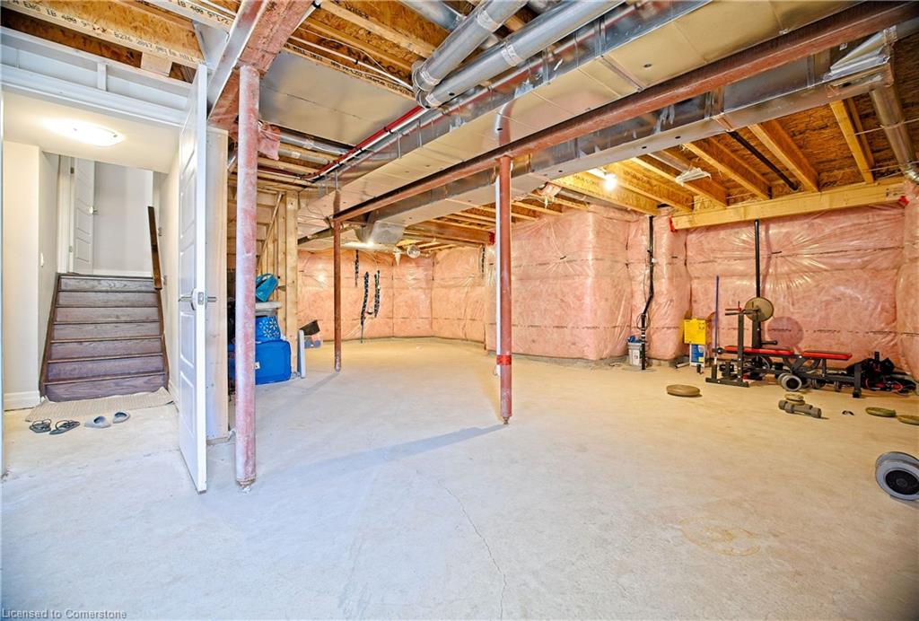 24 Pickett Place Property Photo 34