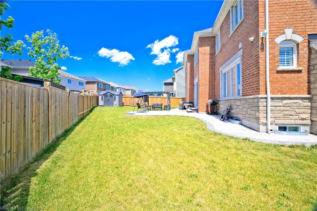 24 Pickett Place Property Photo 38
