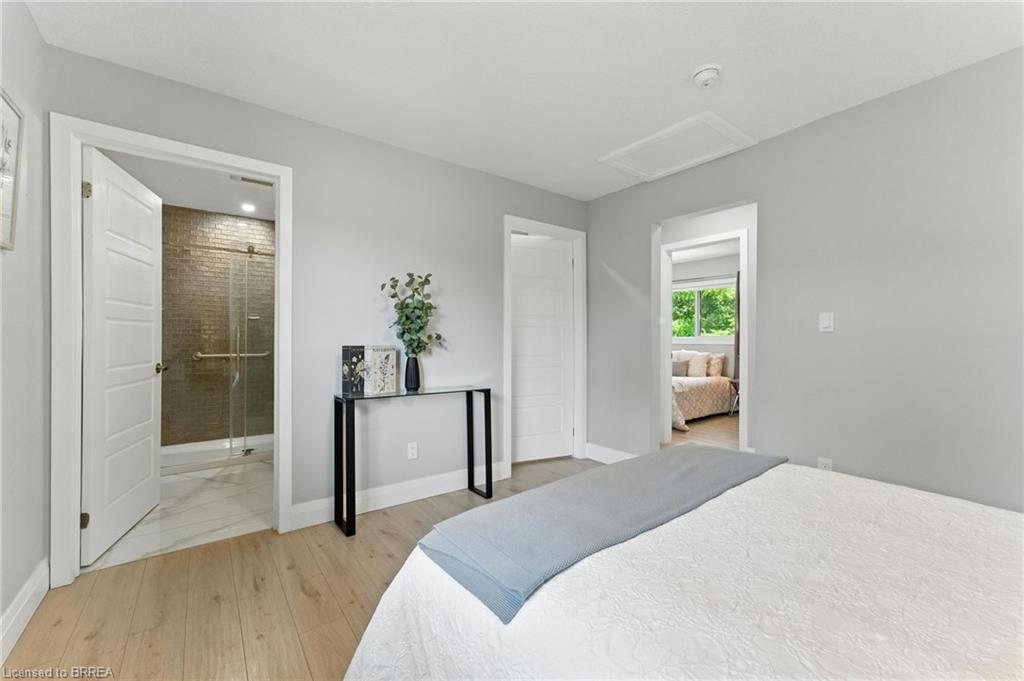 1574 Clyde Road Property Photo 25