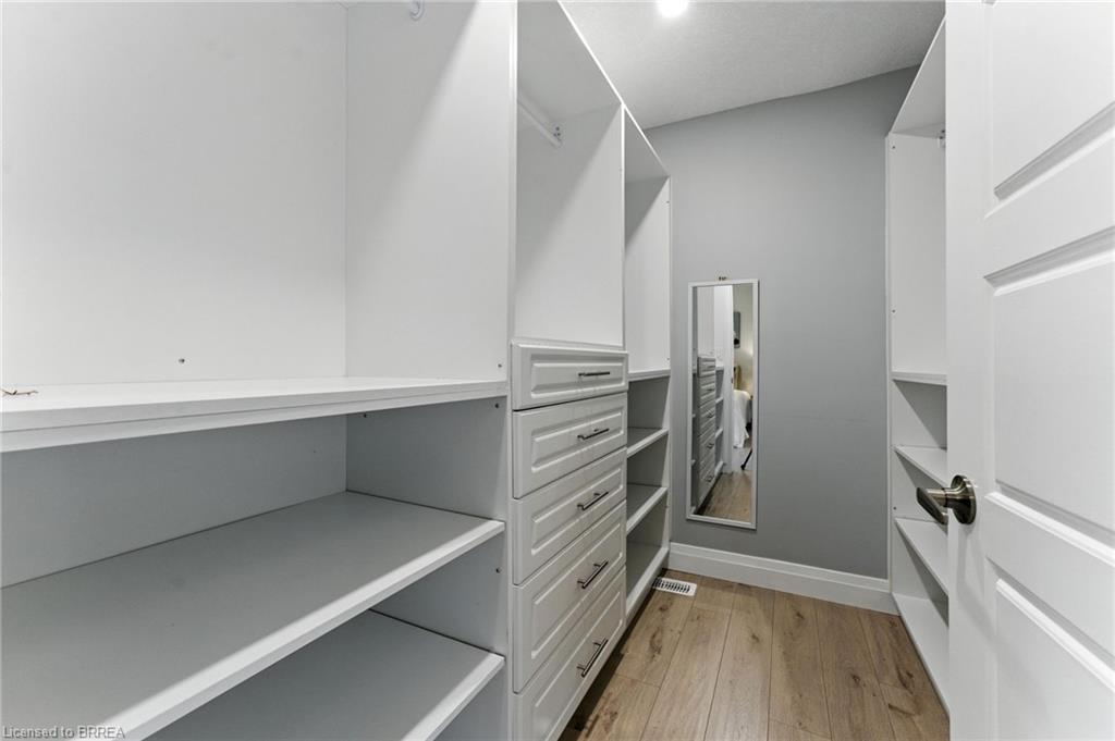 1574 Clyde Road Property Photo 27