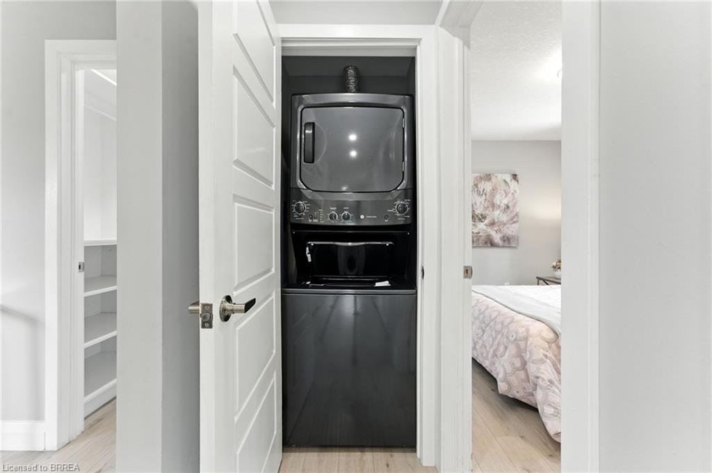 1574 Clyde Road Property Photo 30