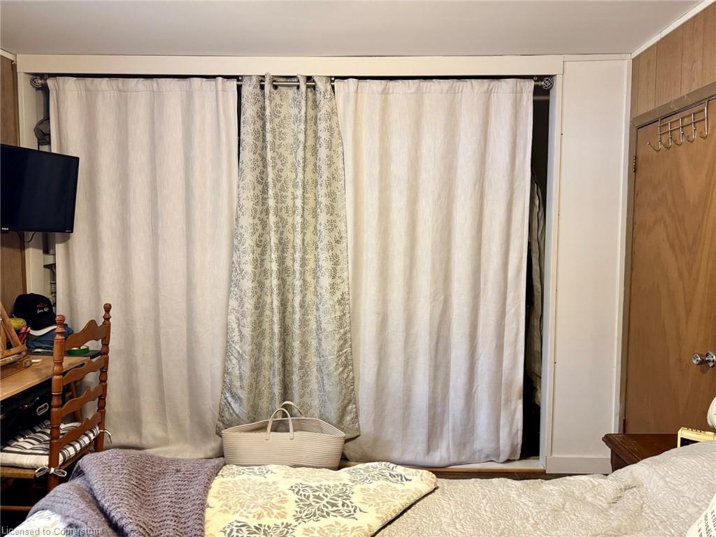 30 Bee Street Property Photo 11