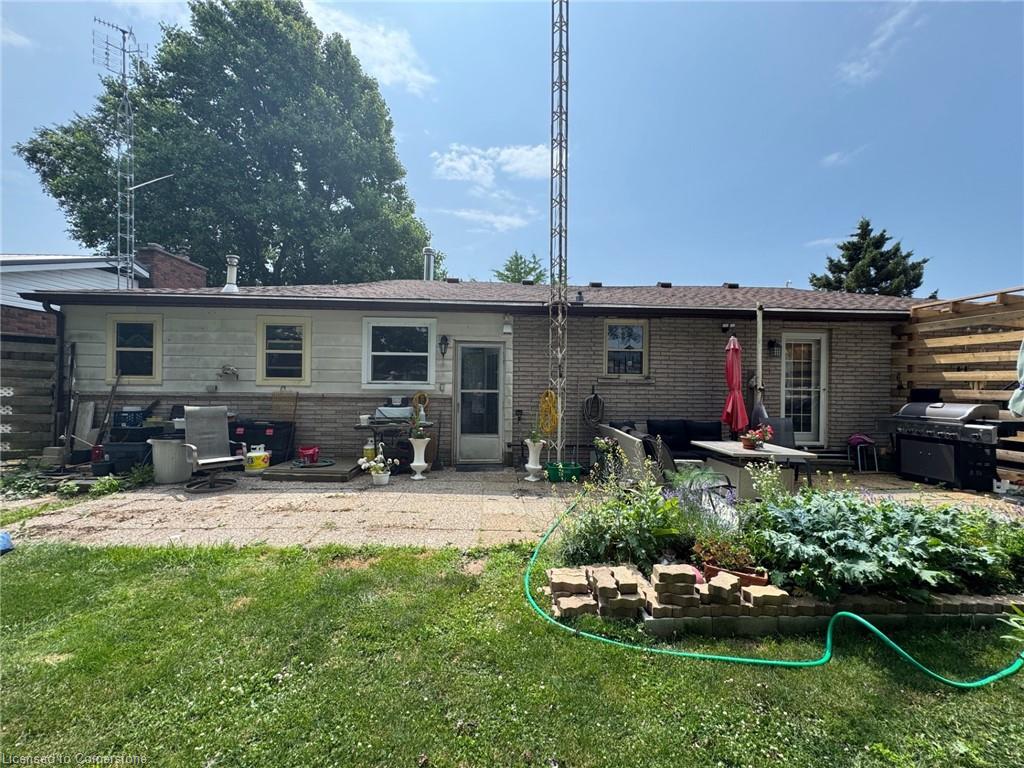 30 Bee Street Property Photo 17