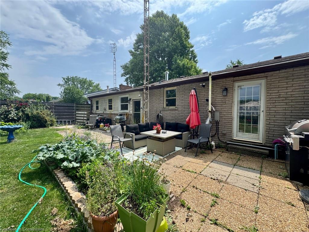 30 Bee Street Property Photo 18