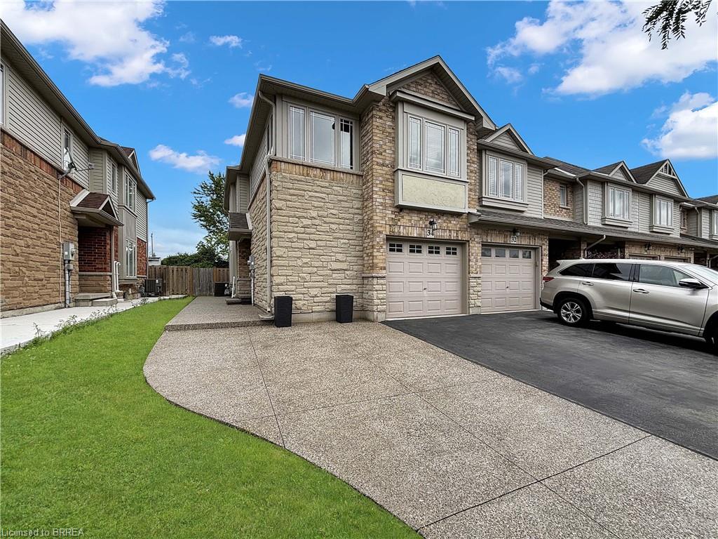 34 Magnificent Way Property Photo 1