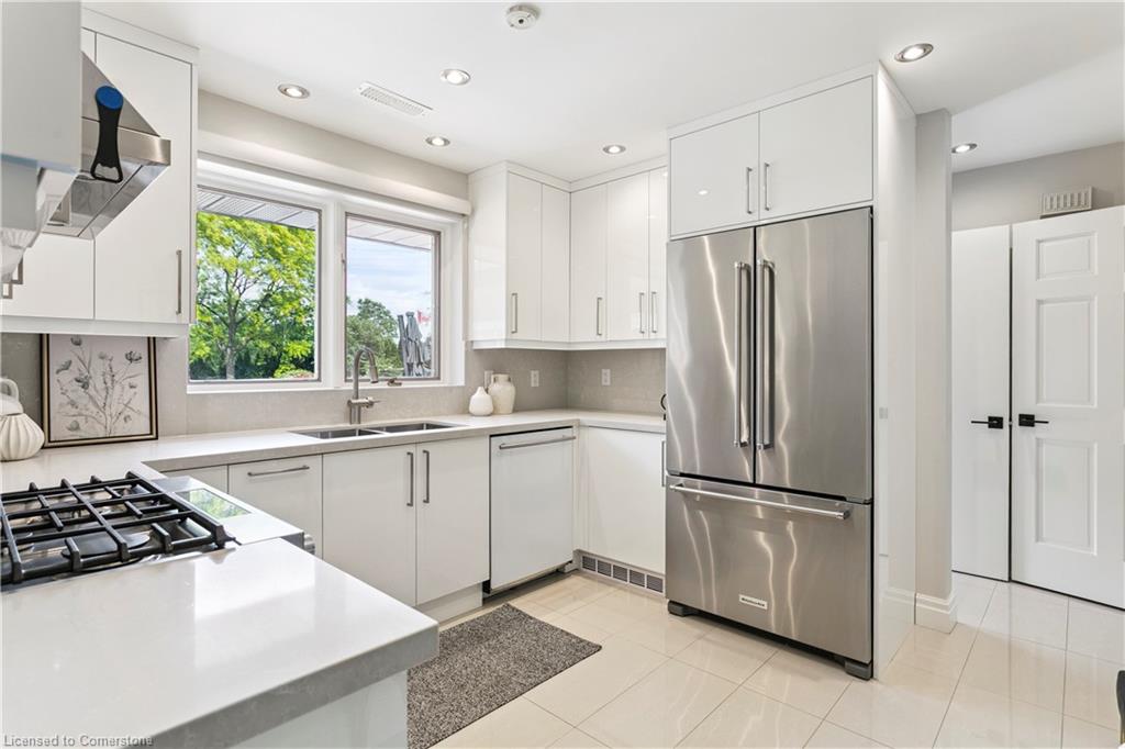 19 Lorraine Gardens Property Photo 20