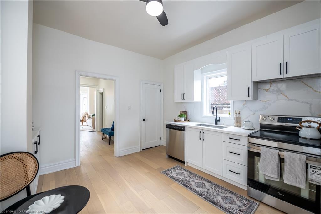 280 Emerald Street N Property Photo 15