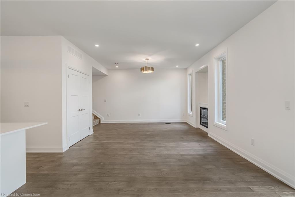 8-2154 Walkers Line Property Photo 13