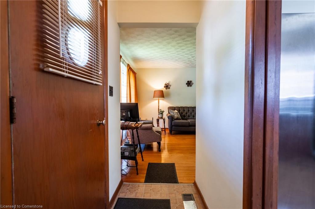 218 Bowman Street Property Photo 10