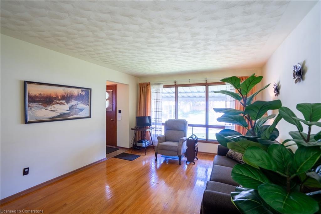 218 Bowman Street Property Photo 14