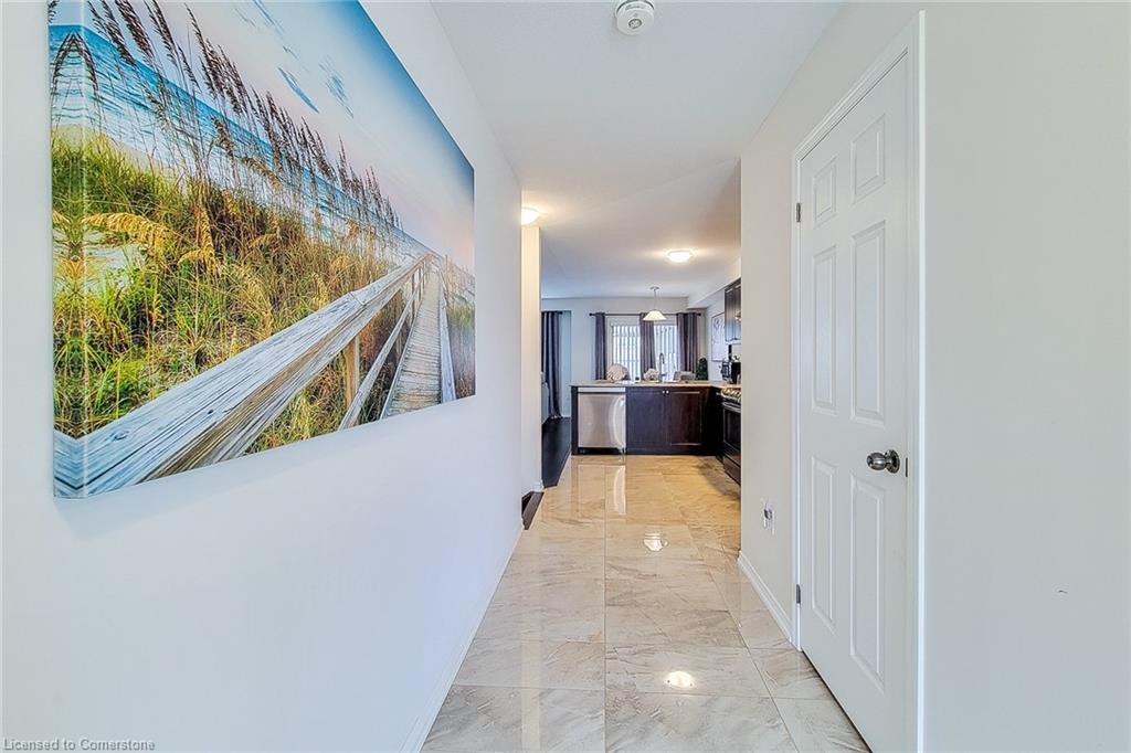 15 Longboat Run West Property Photo 17
